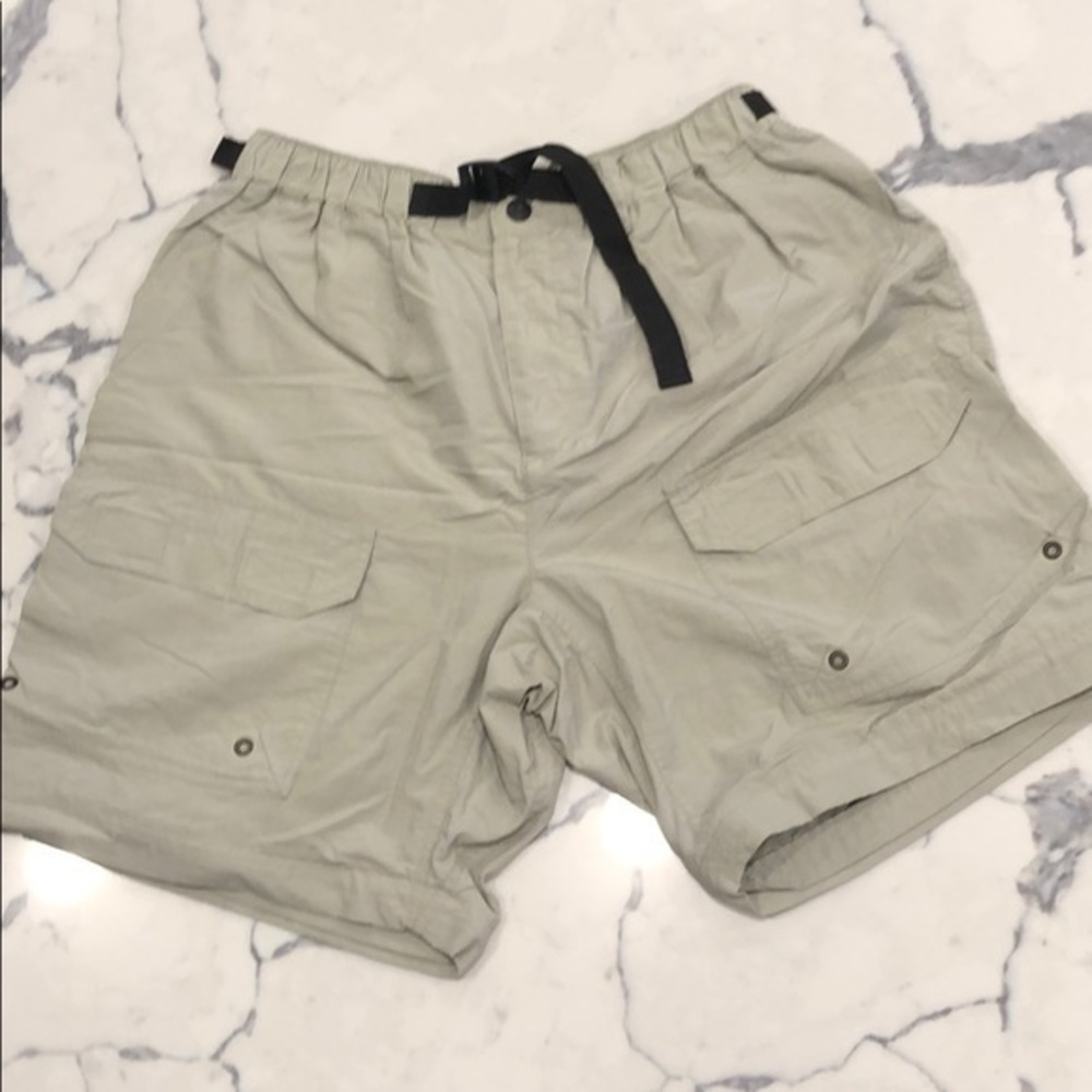 Rei men's cargo shorts sz L